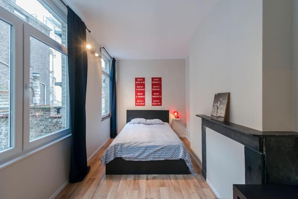 Joli Appartement 2 Chambres A Лиеж Екстериор снимка